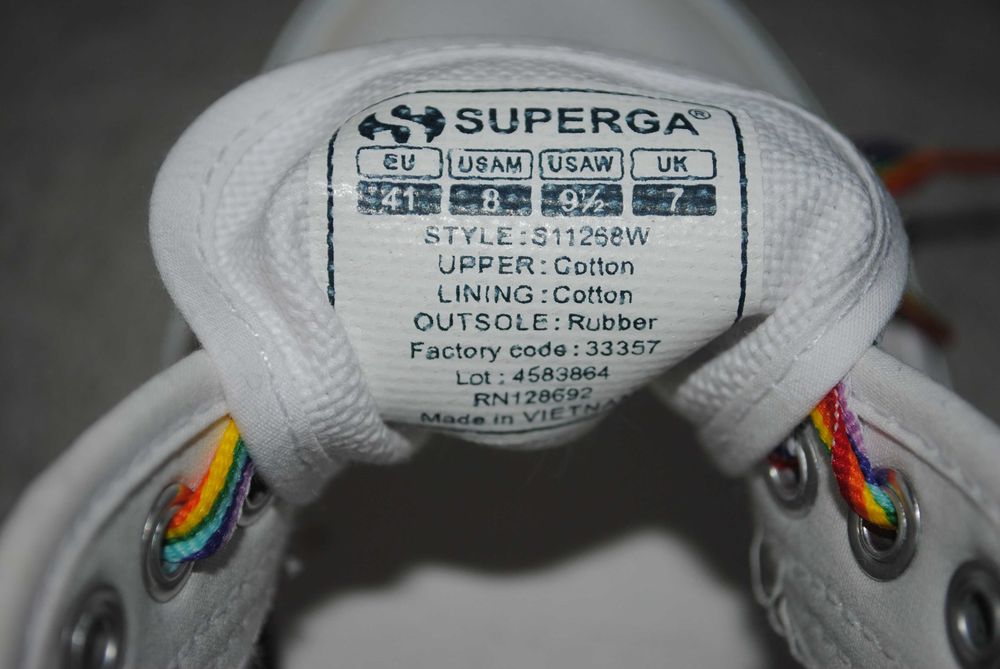 Trampki tęczowe Superga 2750 Pride roz 41