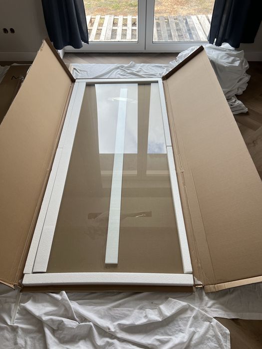 Sprzedam szybe do kabiny prysznicowej.