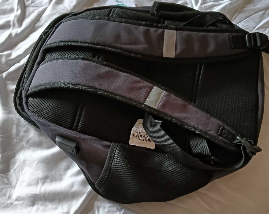 Mochila escolar Auchan - Nova c/ etiqueta