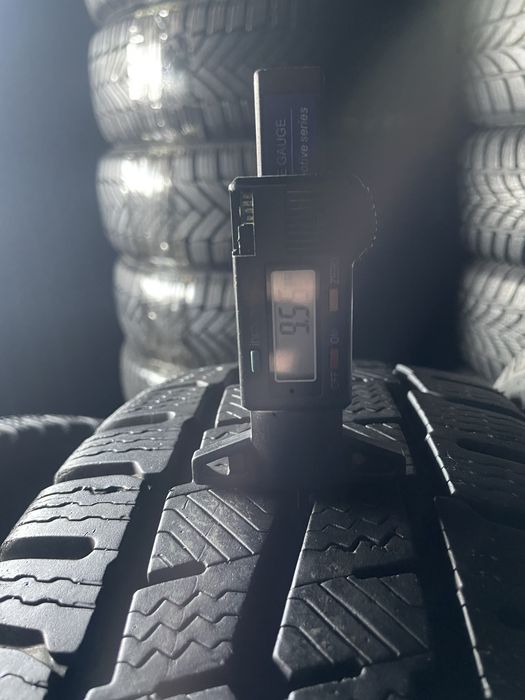 Шини 195/70/15с - 4шт Michelin Agilis Alpin зима