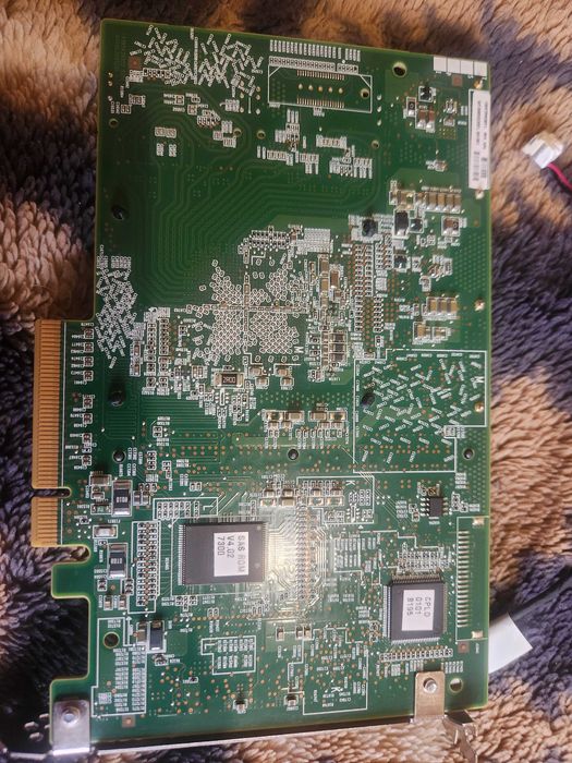 Контроллер RAID HP Smart Array P840 SAS/SATA Controller 761880-001 HBA RAM 4Гб кеш с кабелем PCI-e