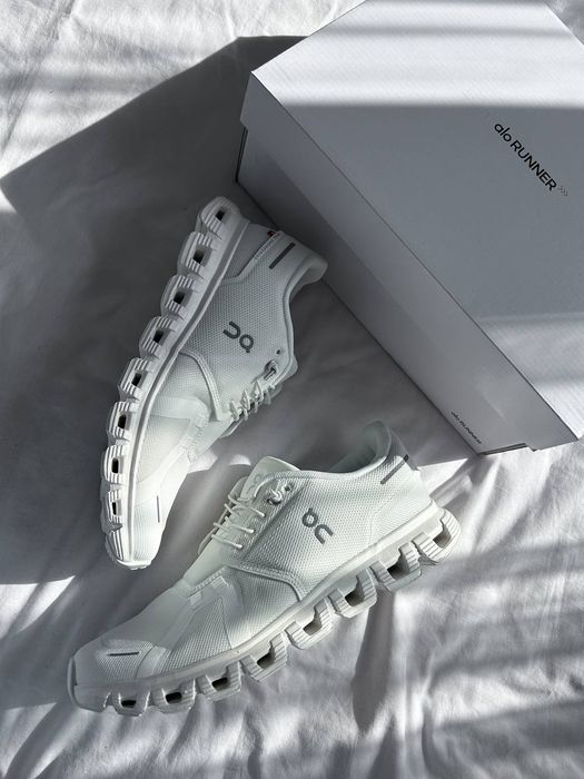 New On Running Cloud 6 All White 3MF10071200