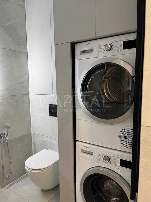 Продаж квартири, пров. Урожайний, Буча