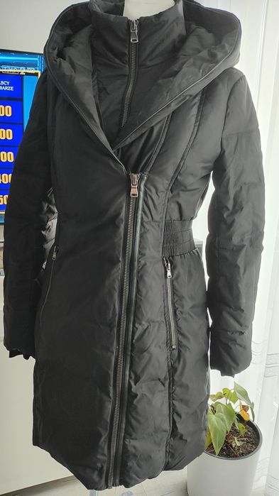Kurtka firmy DKNY rozmiar M