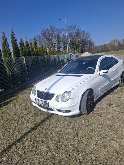 Mercedes amg  C30 w203