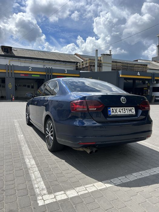 Аренда авто Volkswagen Jetta