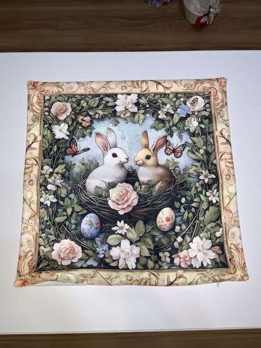 Продам наволочки з декором.