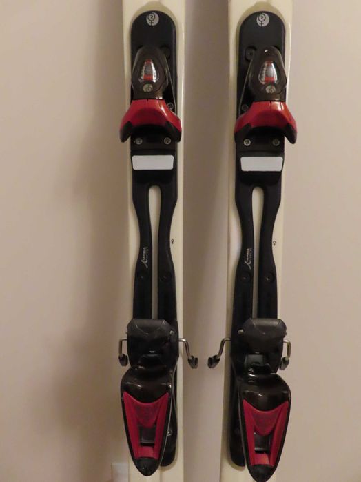 Narty Rossignol Attraxion I 154 cm - Bardzo dobry stan.