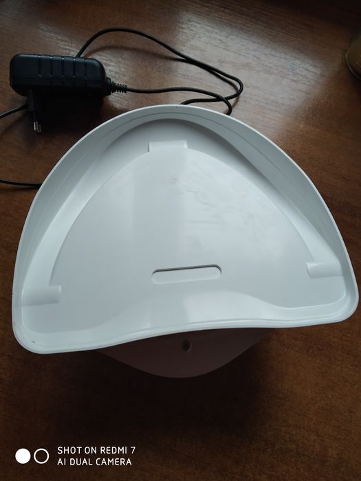 Лампа для манікюру