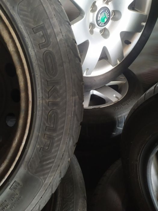 Резина 205 55 r16  Bridgestone колеса шини