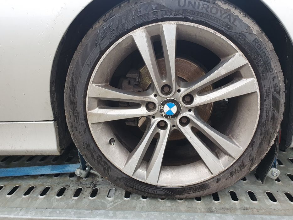 Koła Felgi Alufelgi Bmw 5x120 18 cali 8x18 z oponami 225/45/18 e81 e82 e87 e90 e91 e92 e93 F20 F30 F31 e46 e36