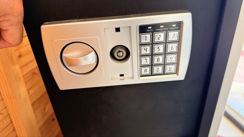 Cofre eletrónico para 48 chaves BTV Keytronic — Cascais