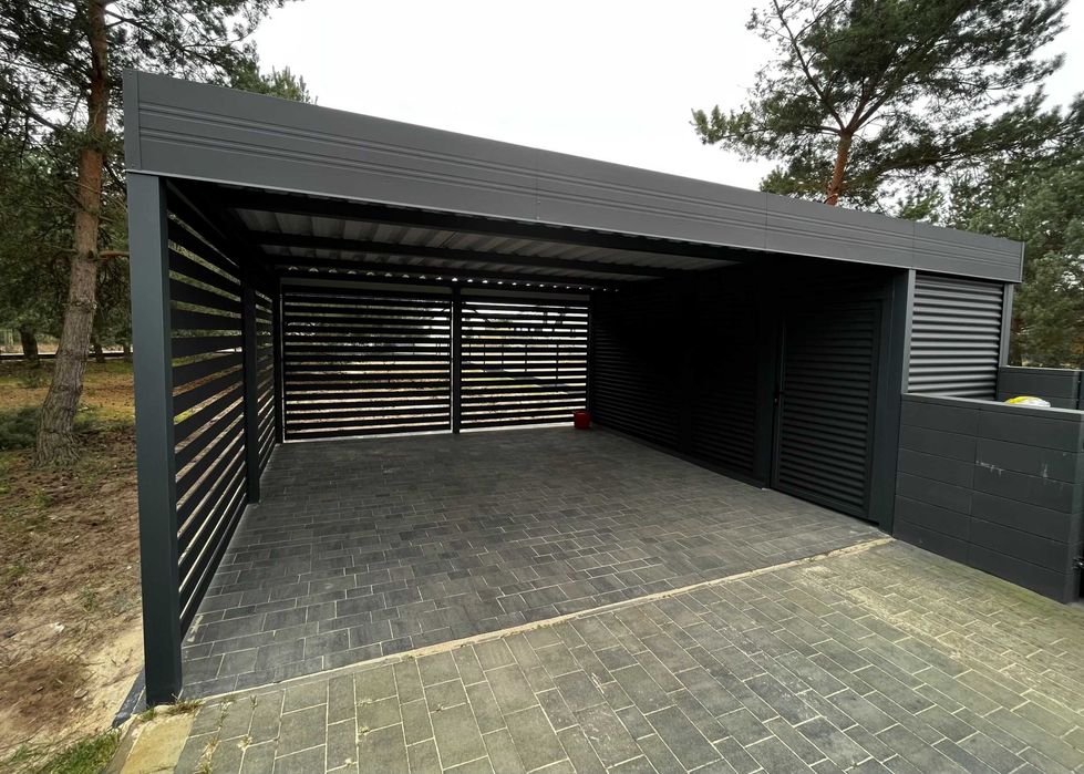 Nowoczesna wiata garażowa, carport z pomieszczeniem gospodarczym