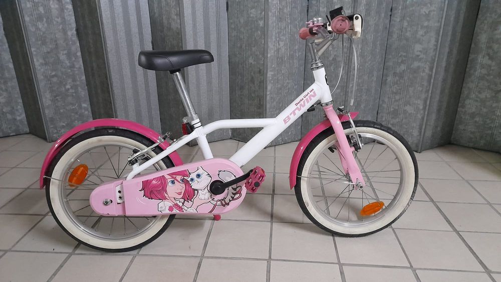 Bicicleta de criança com rodinhas