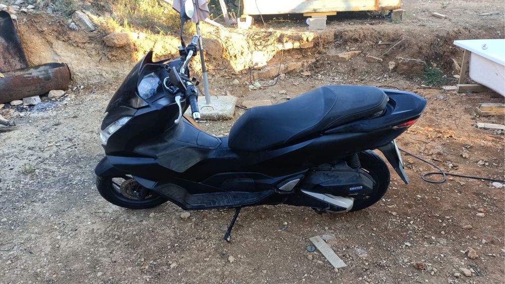 Honda pcx 2023 125cc