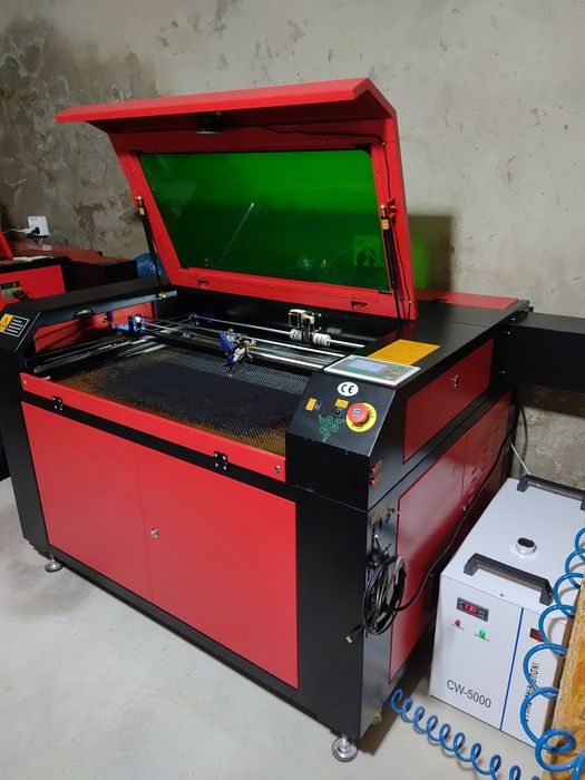 Máquina de Corte e Gravação a Laser CO₂ 100W – 90x60cm + Acessórios