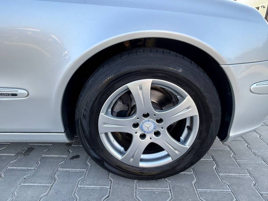Продам  власне авто Mersedes E211 2003р. 2.2 дизель