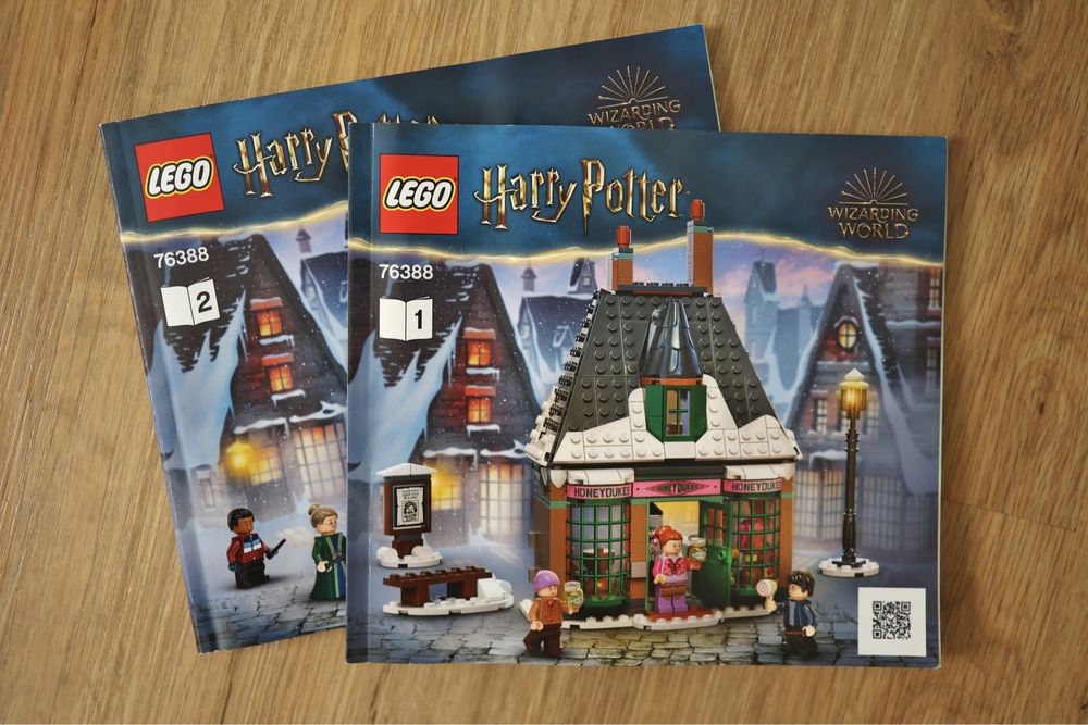 LEGO Harry Potter 76388 Візит до села Гоґсмід