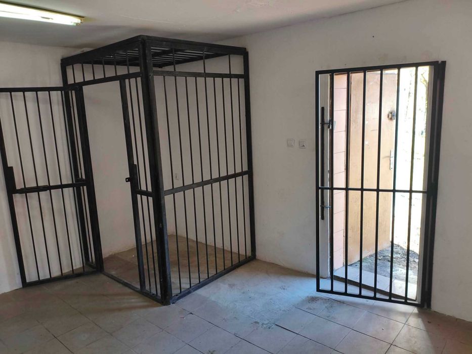 Budynek handlowo-usługowy DO PRZEJECIA! – 15 m² + ogródek 6 m²  Szkola 50m!
