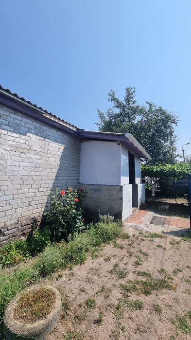 Продаж гарного 3-кімн.будинку в с.Ладинка .