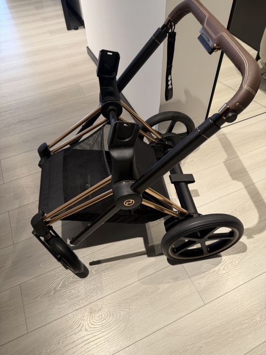 Коляска e priam cybex 2в 1