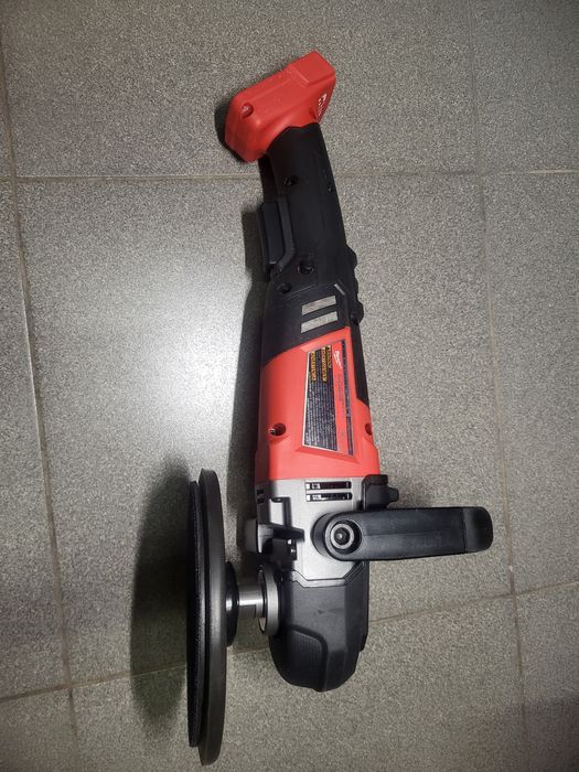 Акумуляторна полірувальна машина Milwaukee 2738-20 роторна