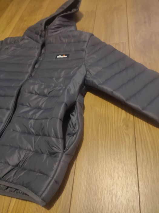 Nowa kurtka Ellesse