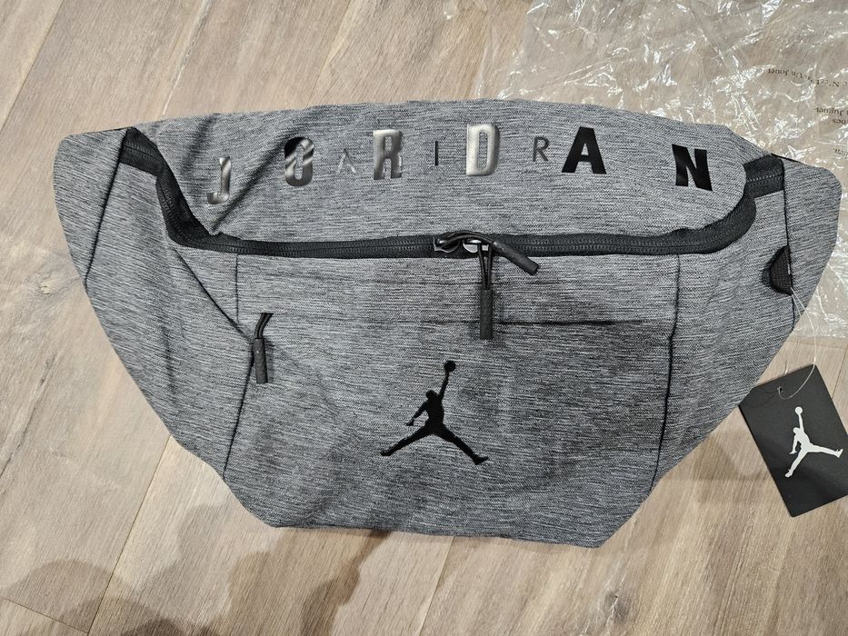 Jordan Jumpman Crossbody saszetka nerka rozmair L nowa