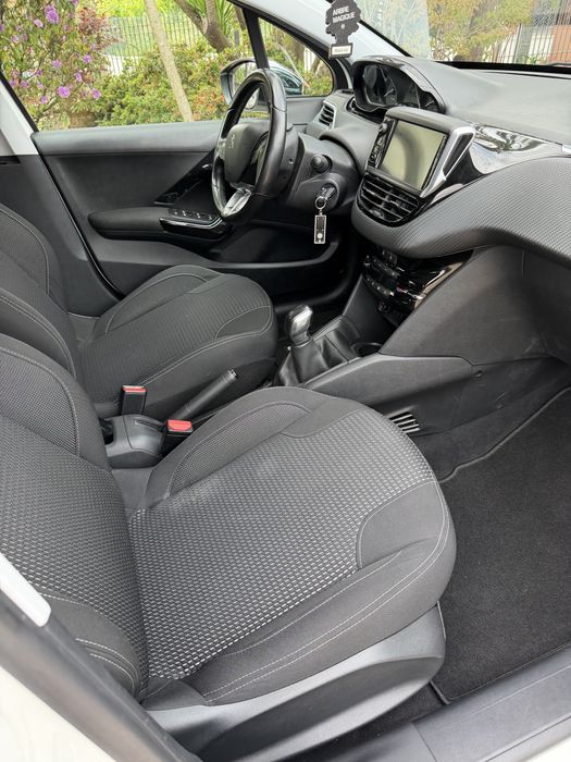 Peugeot 208 1.2 Gasolina