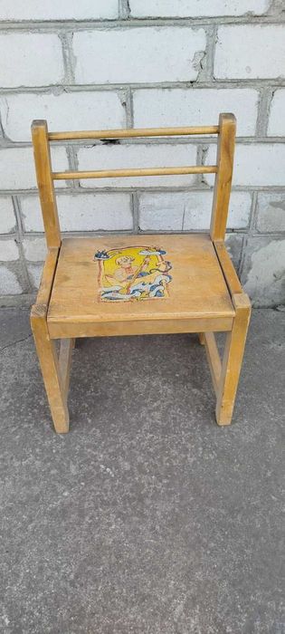 Детский стульчик