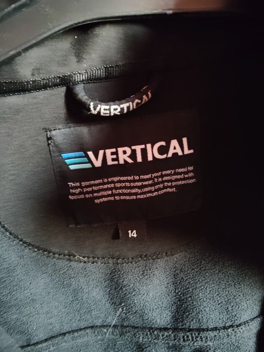 Softshell Vertical