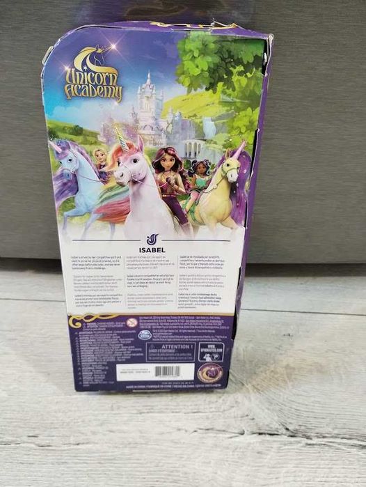 Akademia Jednorożców - Lalka Isabel z jasnymi włosami + akcesoria