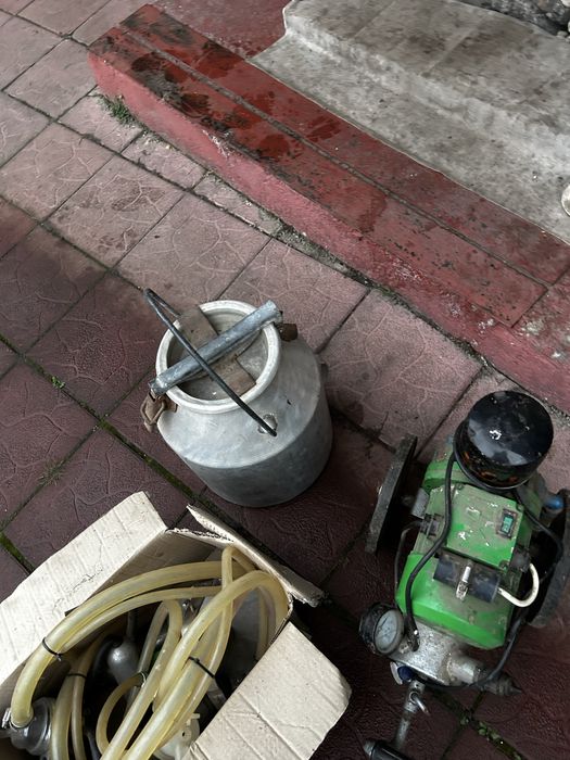 Доїльний апарат.