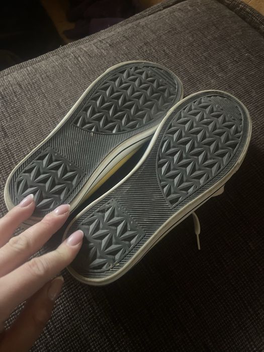 Żółte trampki sinsay rozmiar 39