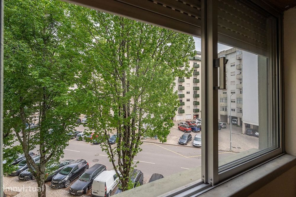 Apartamento T4 à venda em Coimbra  Santo António dos Olivais