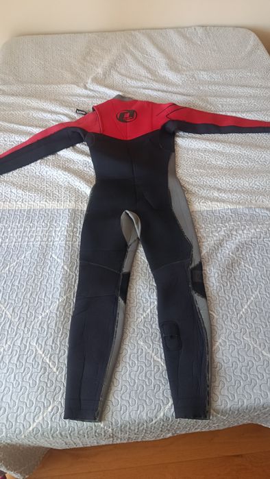 Fato de surf tamanho M