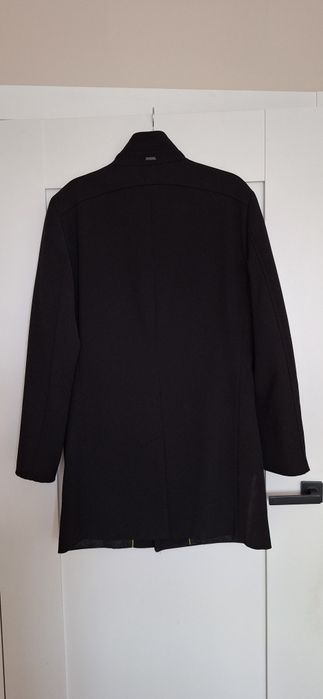 Elegancki płaszcz McNeal M