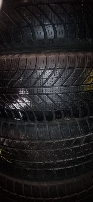 Opony 235/55/17 goodyear