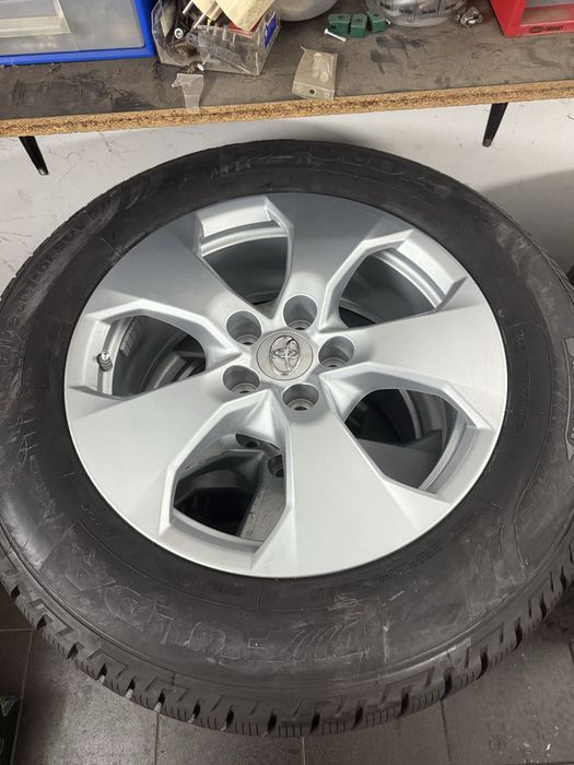 Nowe Kola Zimowe 17” Toyota Rav4