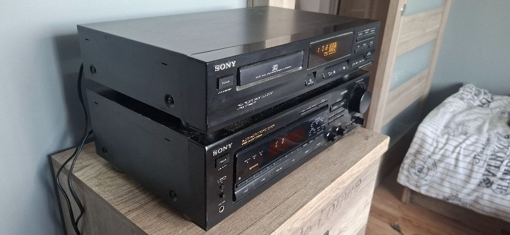Amplituner + CD Sony
