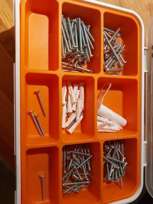 Narzedziówka Ikea młotek wkrety vorel komplet