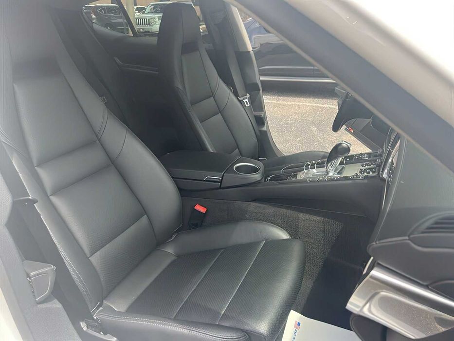 Porsche Panamera 4S      2015