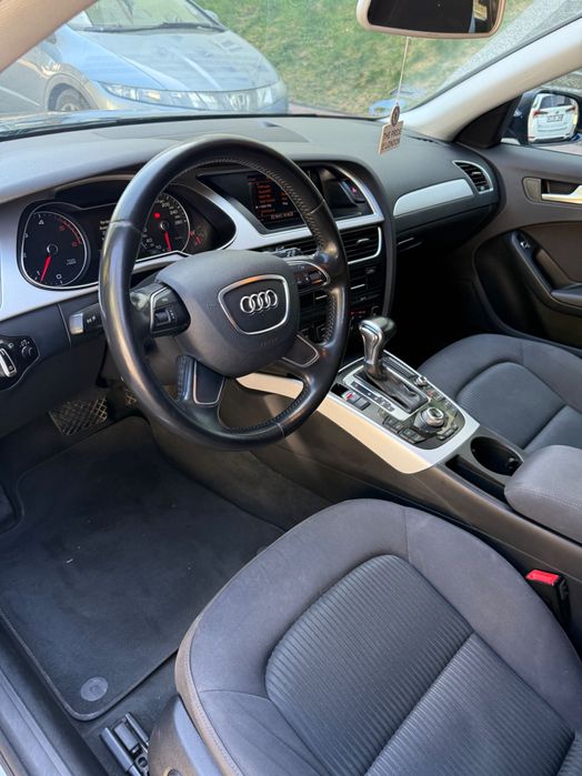 Audi A4b8 Avant 2.0 diesel automat