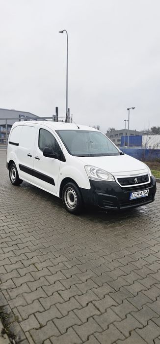 Peugot Partner 2016. Niskie przebieg 1.6 HDI 3 Osobowy