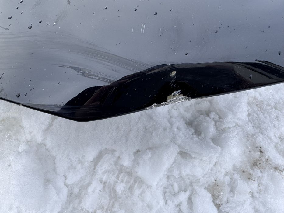 Капот Ford Mustang Mach-e