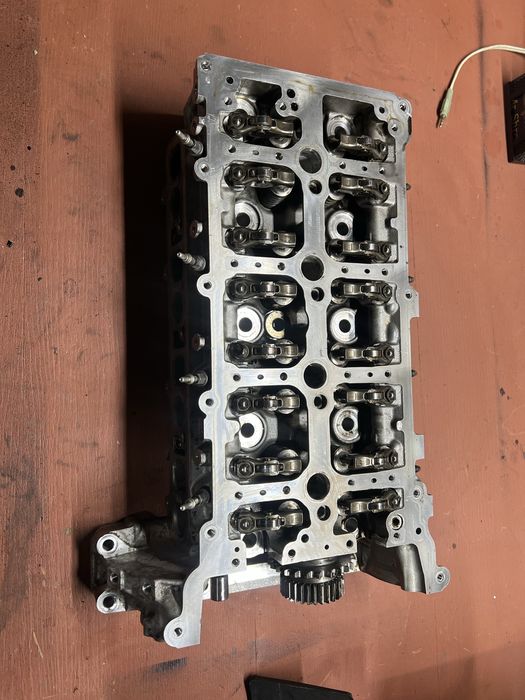 ГБЦ  Mercedes OM654 головка Блока циліндрів