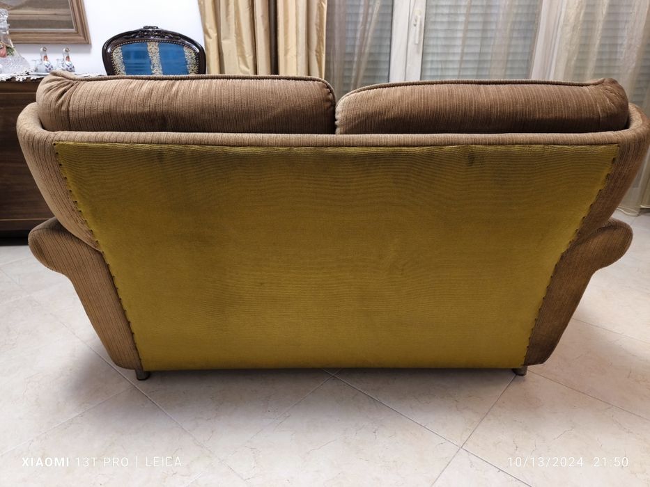 Sofá antigo 50 anos