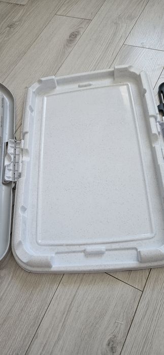 Toaleta dla psa , kuweta