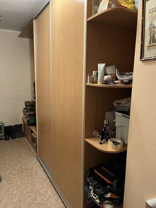 Меблі в коридор. Шафа купе. Вішалка для одягу