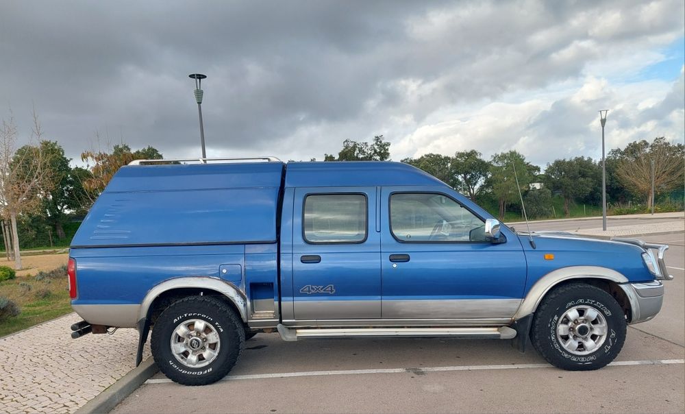 Nissan Navara D22 2.5TD intercooler 4x4 versão longa
